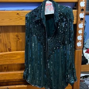 Vintage silk green Stènay plus blouse with beading and accents.